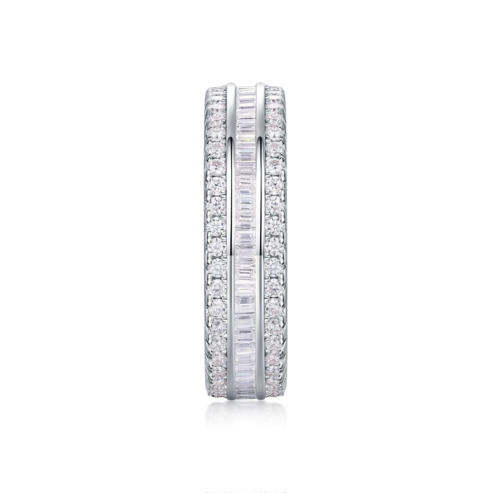 R13250 Minimalist Moissanite Pavé Ring – Artistic Elegance & Brilliant Craftsmanship